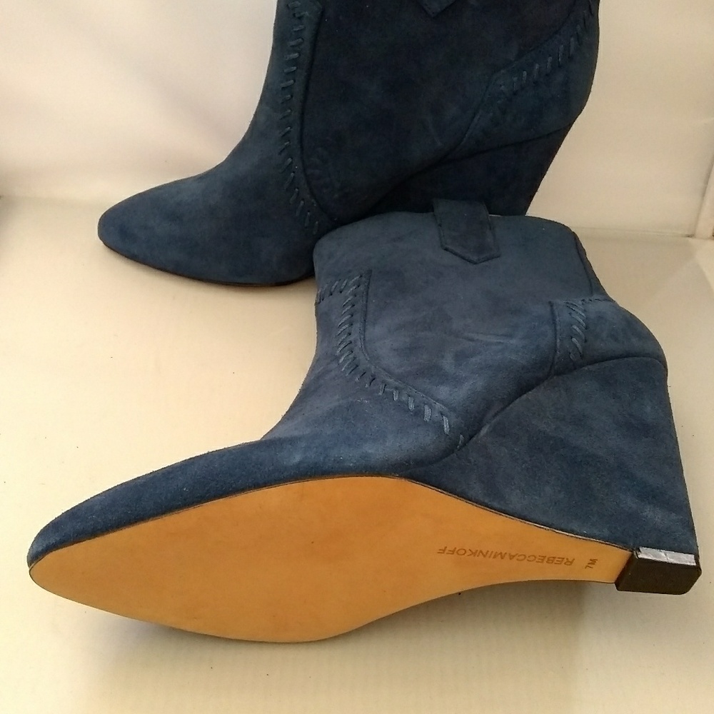 Bootie - Picture 3 of 3